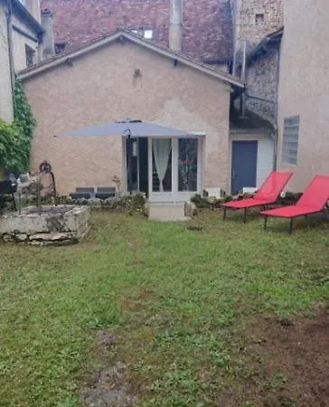 Maison De Famille